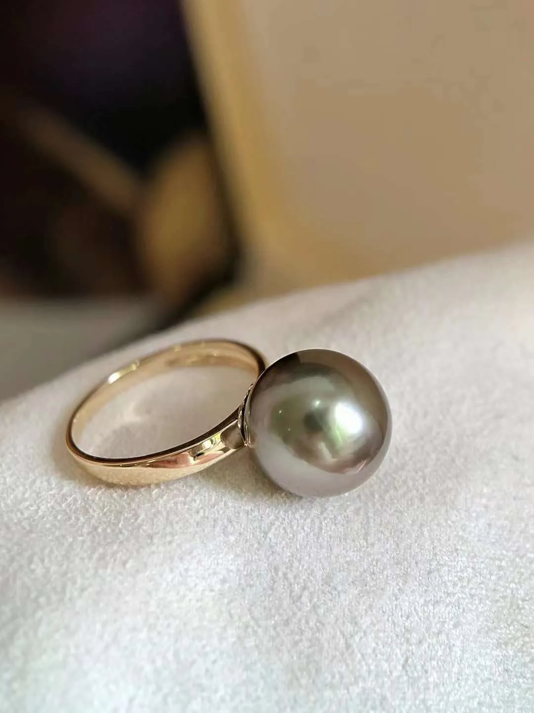 18K Gold 11-12mm Tahitian Pearl Ring  - TS022