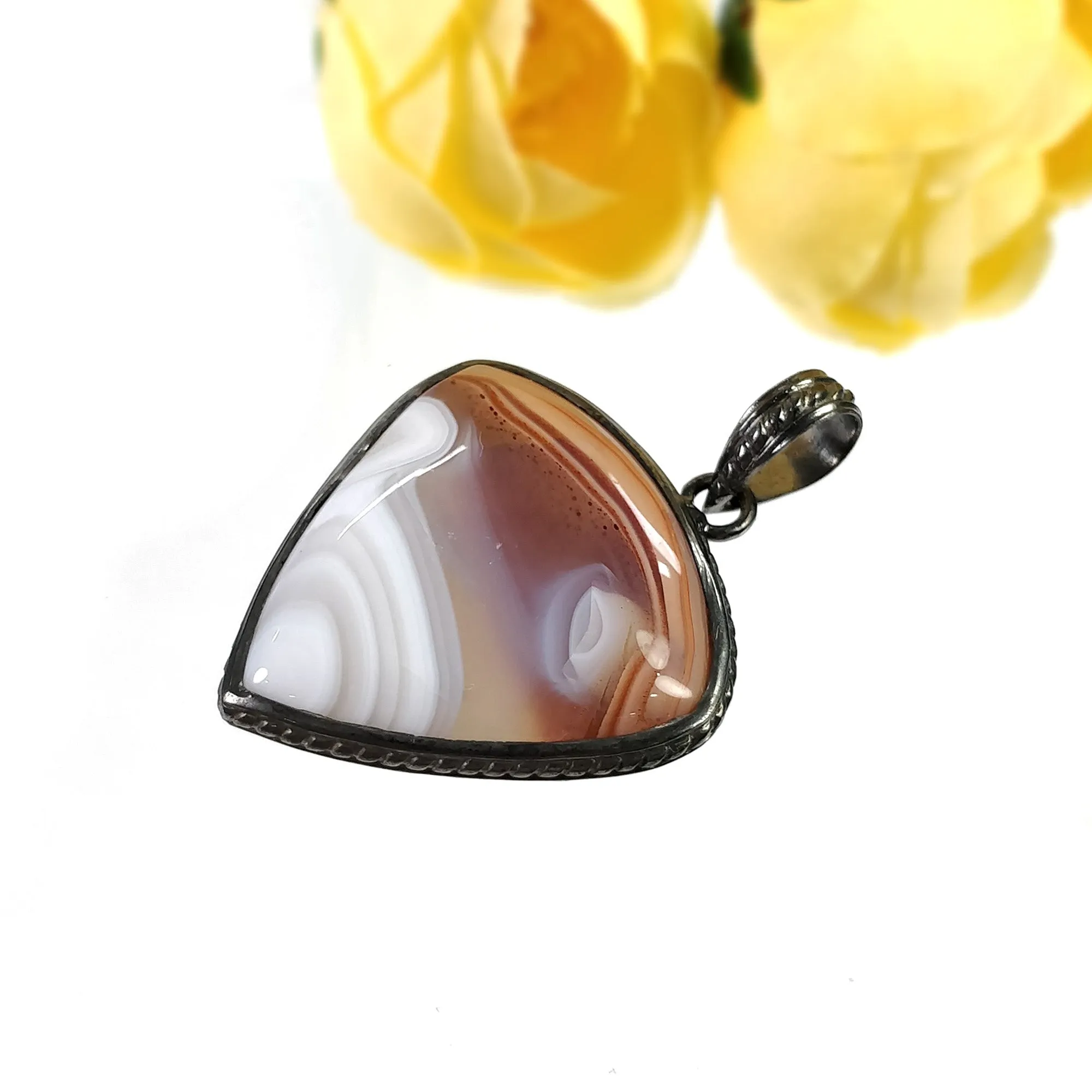 925 Sterling Silver PENDANT : 11.67gms Natural BOTSWANA AGATE Gemstone Heart Shape Victorian Silver Bezel Set Pendant 1.75"