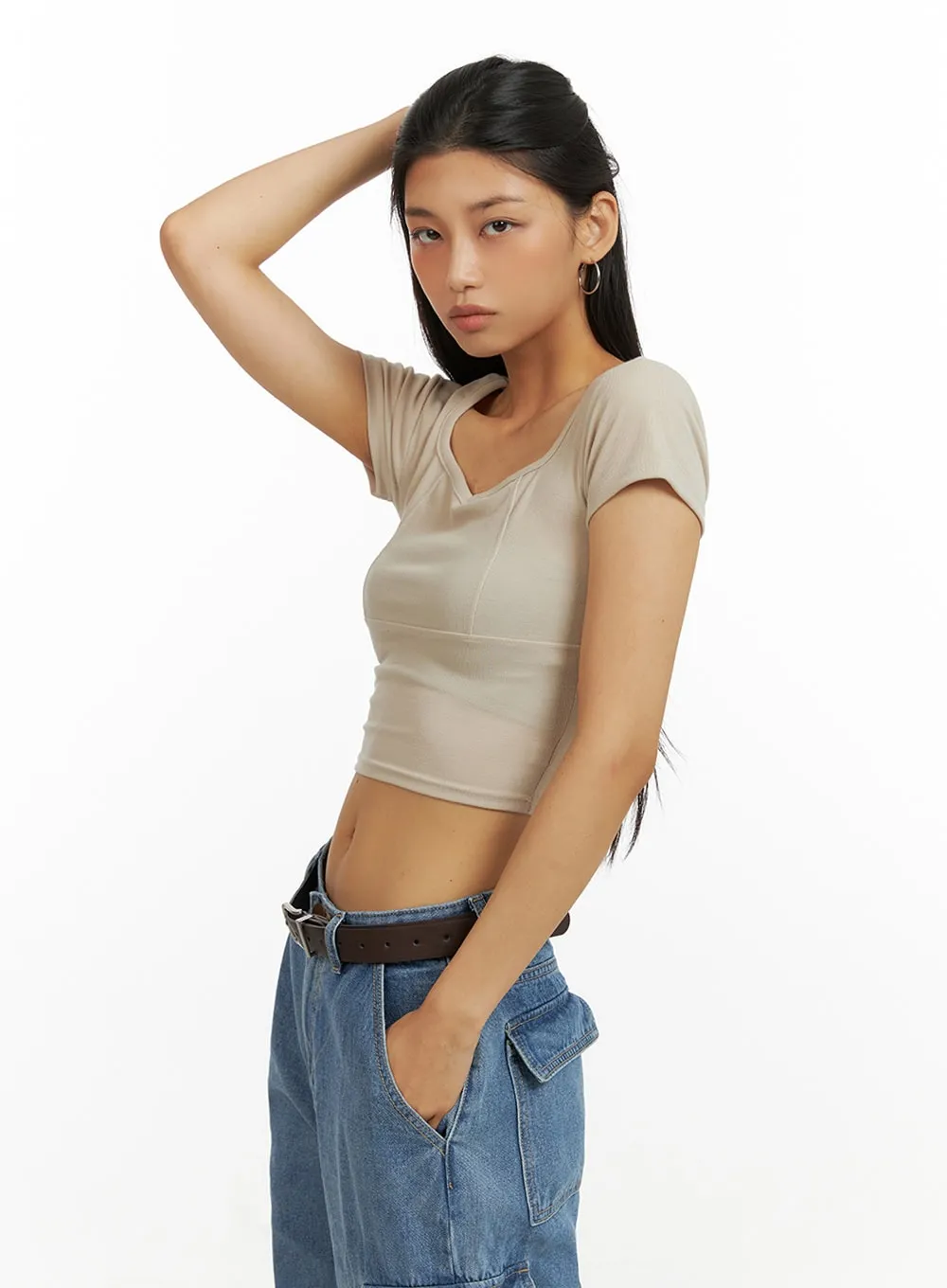 Back Cut Out Crop Short Sleeve IU412