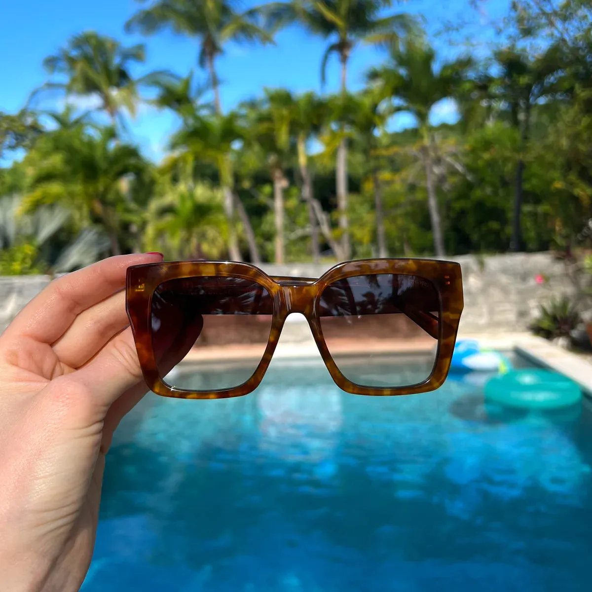 Bon Chic Oversized Square Sunglasses- Brown