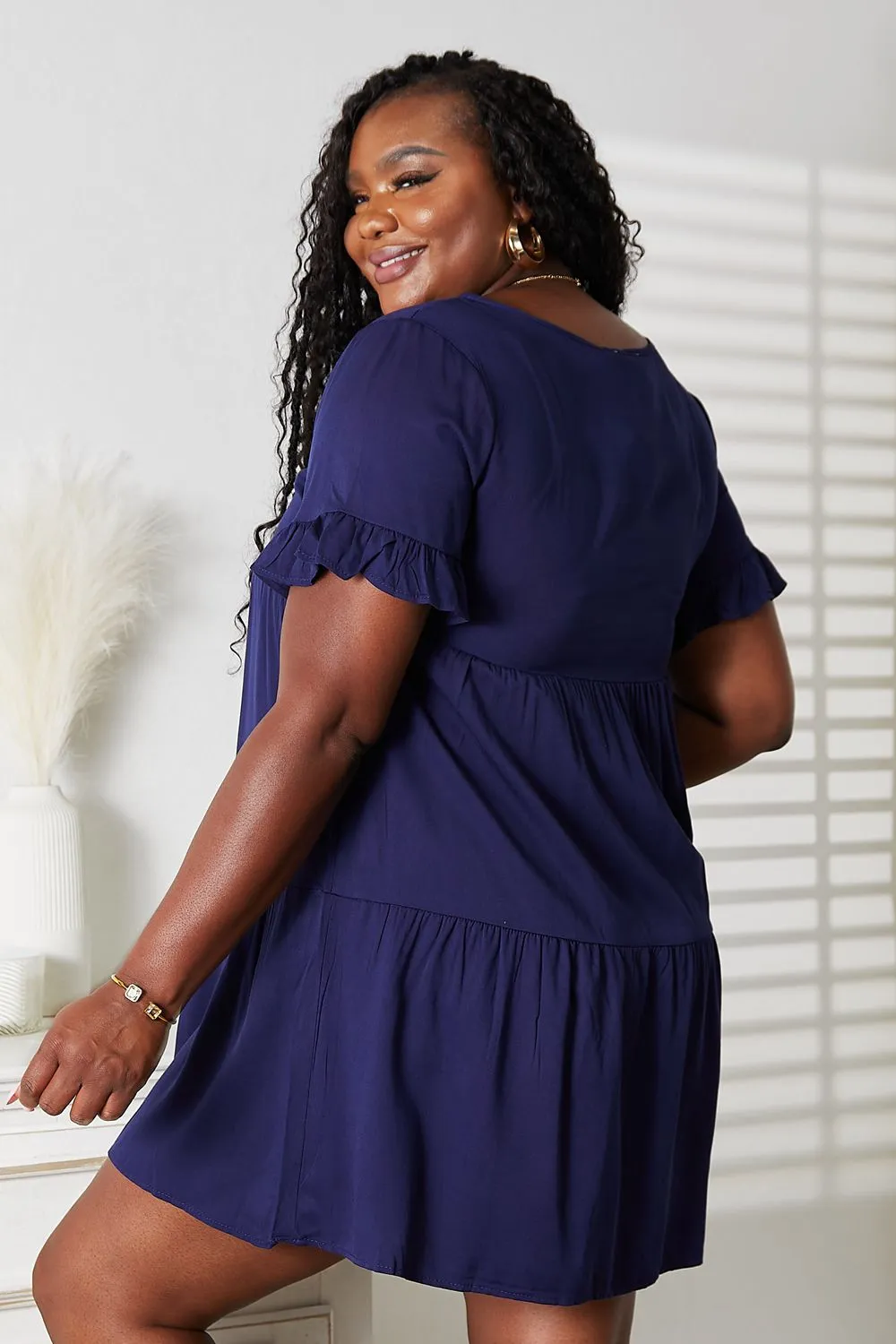 **Chic Plus Size V-Neck Flounce Sleeve Tiered Navy Blue Dress - Perfect for Summer Outfits!**