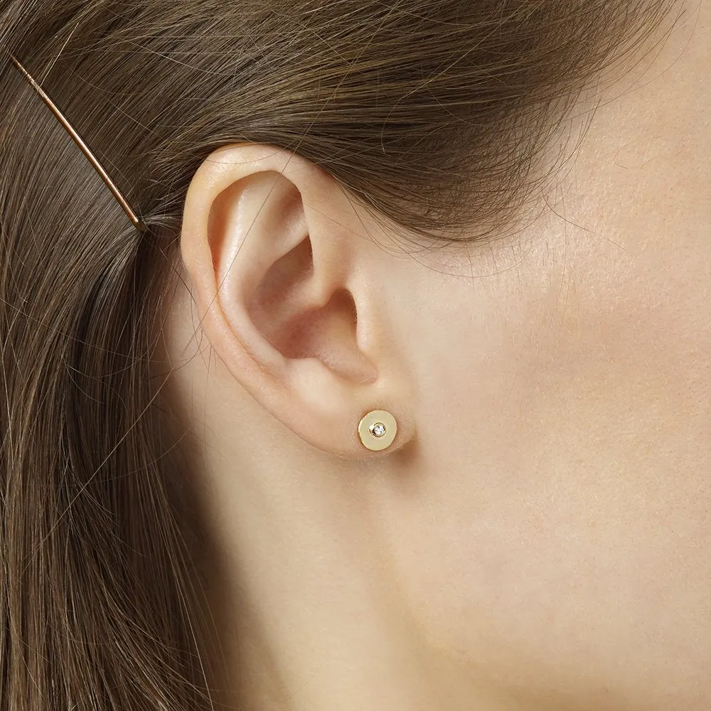 Disk Stud Earrings With Diamond