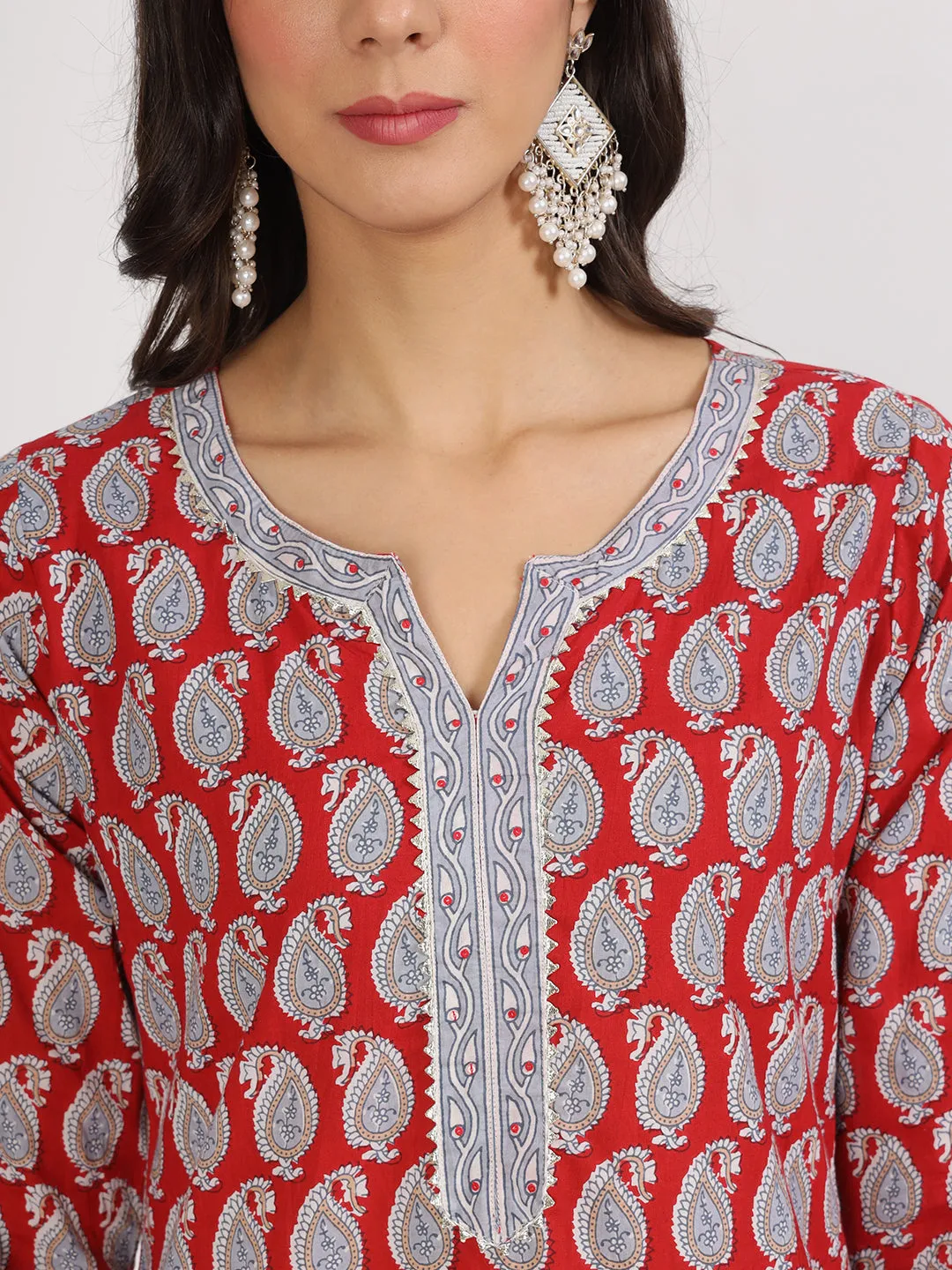 Divena Maroon Paisley Print Cotton Kurta pants with Dupatta set