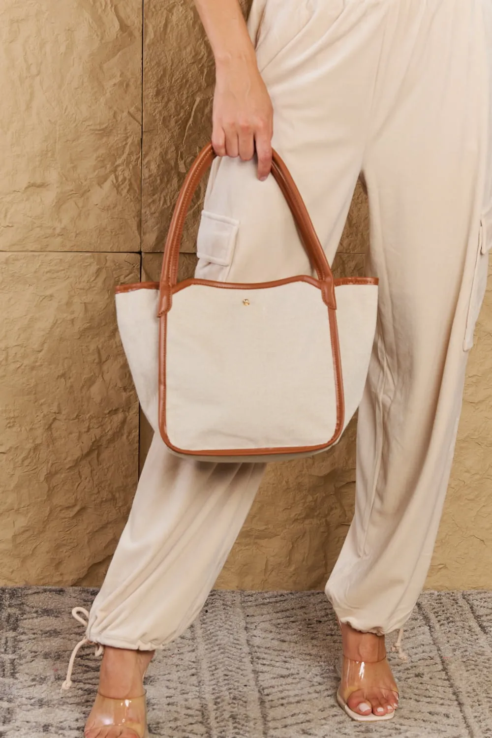 Fame Beach Chic Faux Leather Trim Tote Bag in Ochre