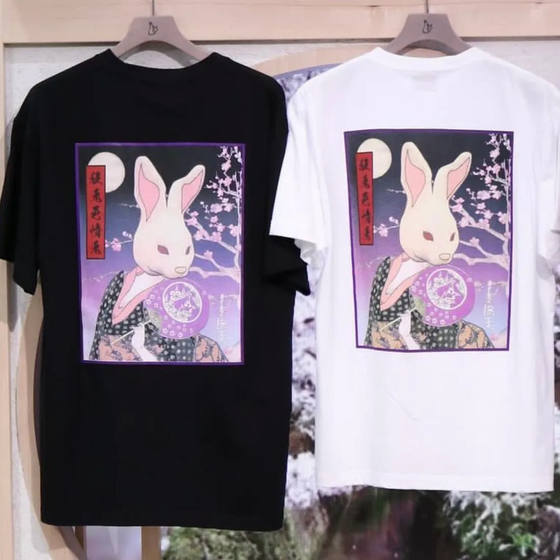 FR2 JAPAN Ukiyoe Rabbit Tee Black Purple (Japan Exclusive)