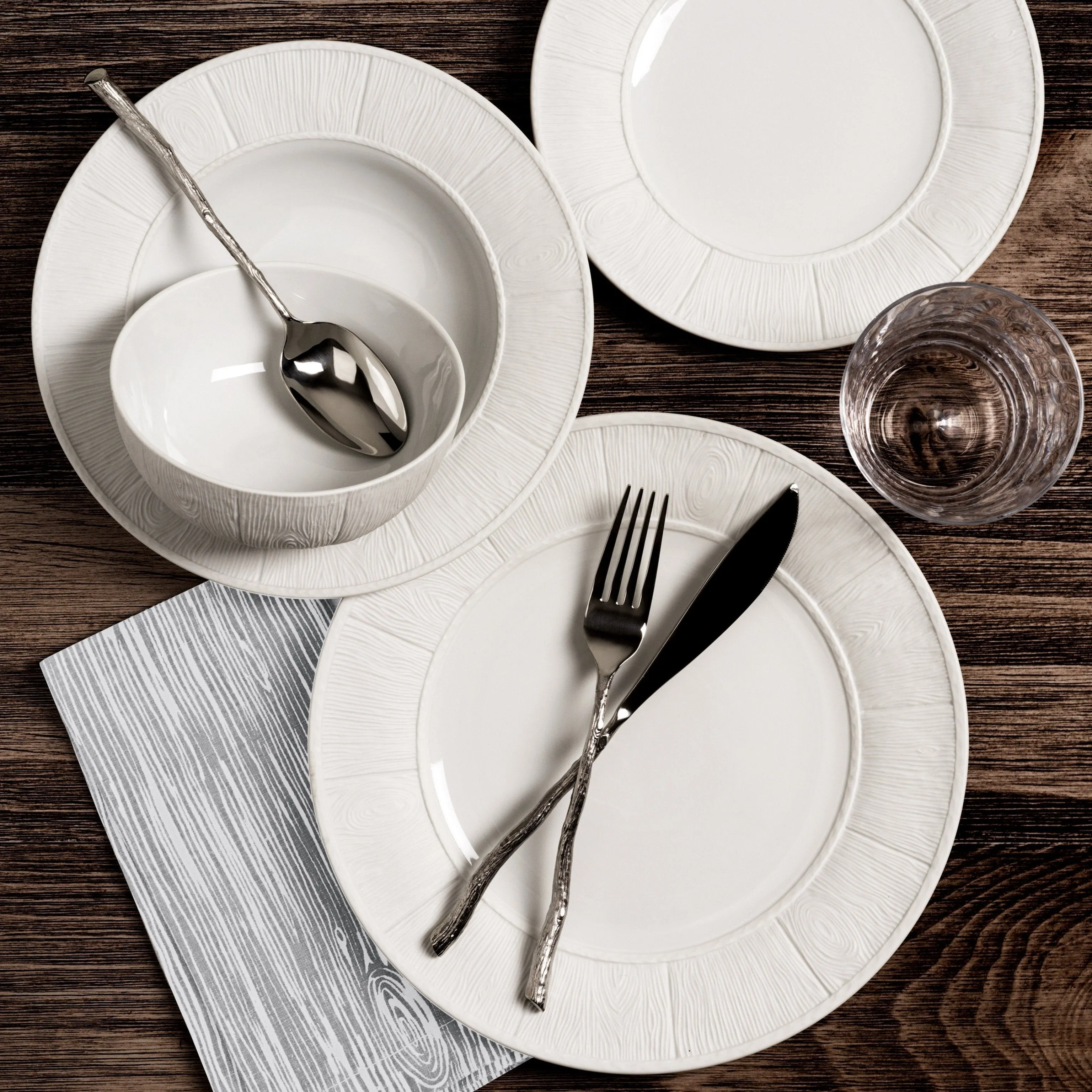 Ivy & Oak Dinnerware