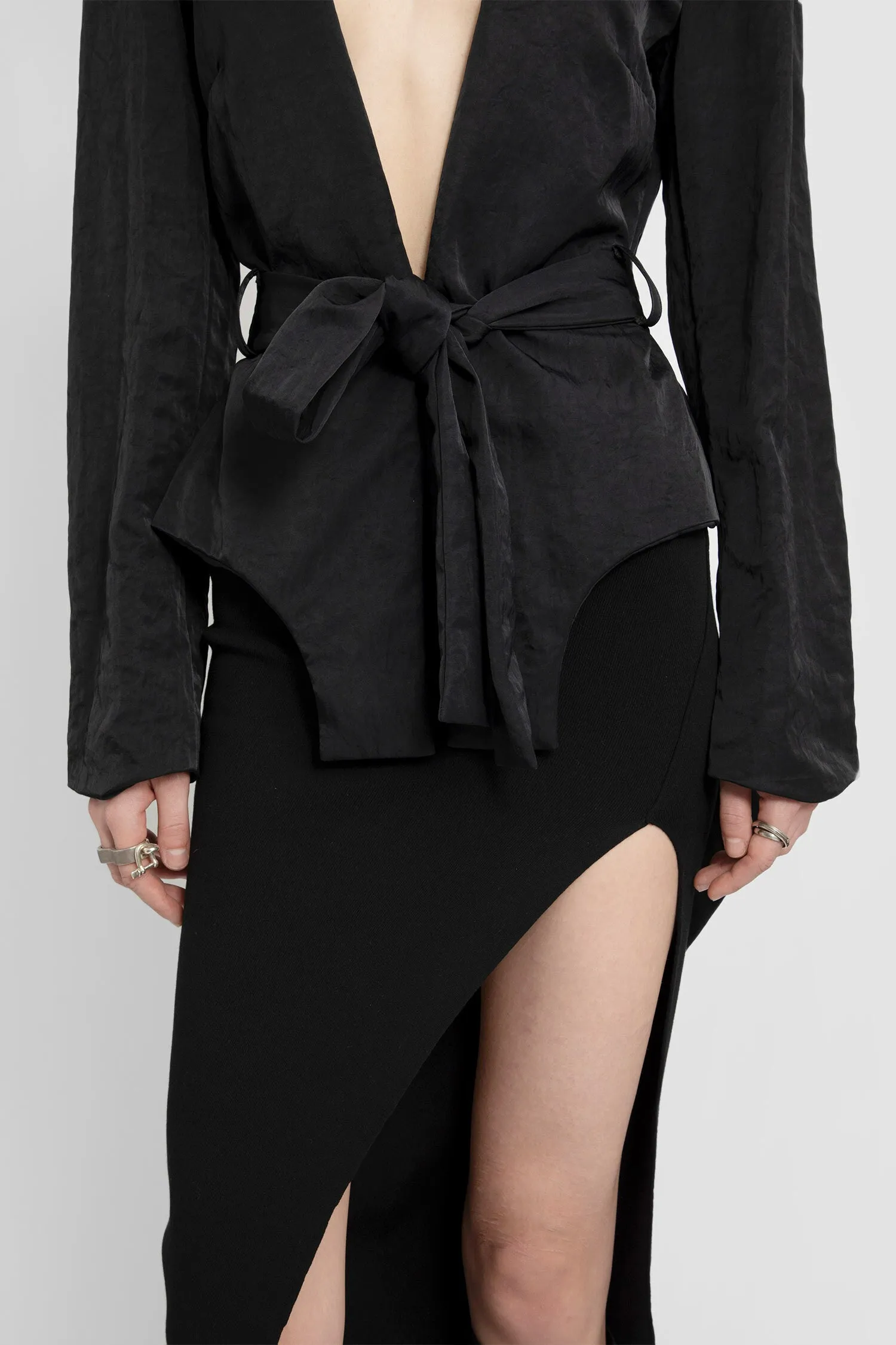 LISA VON TANG WOMAN BLACK BLAZERS