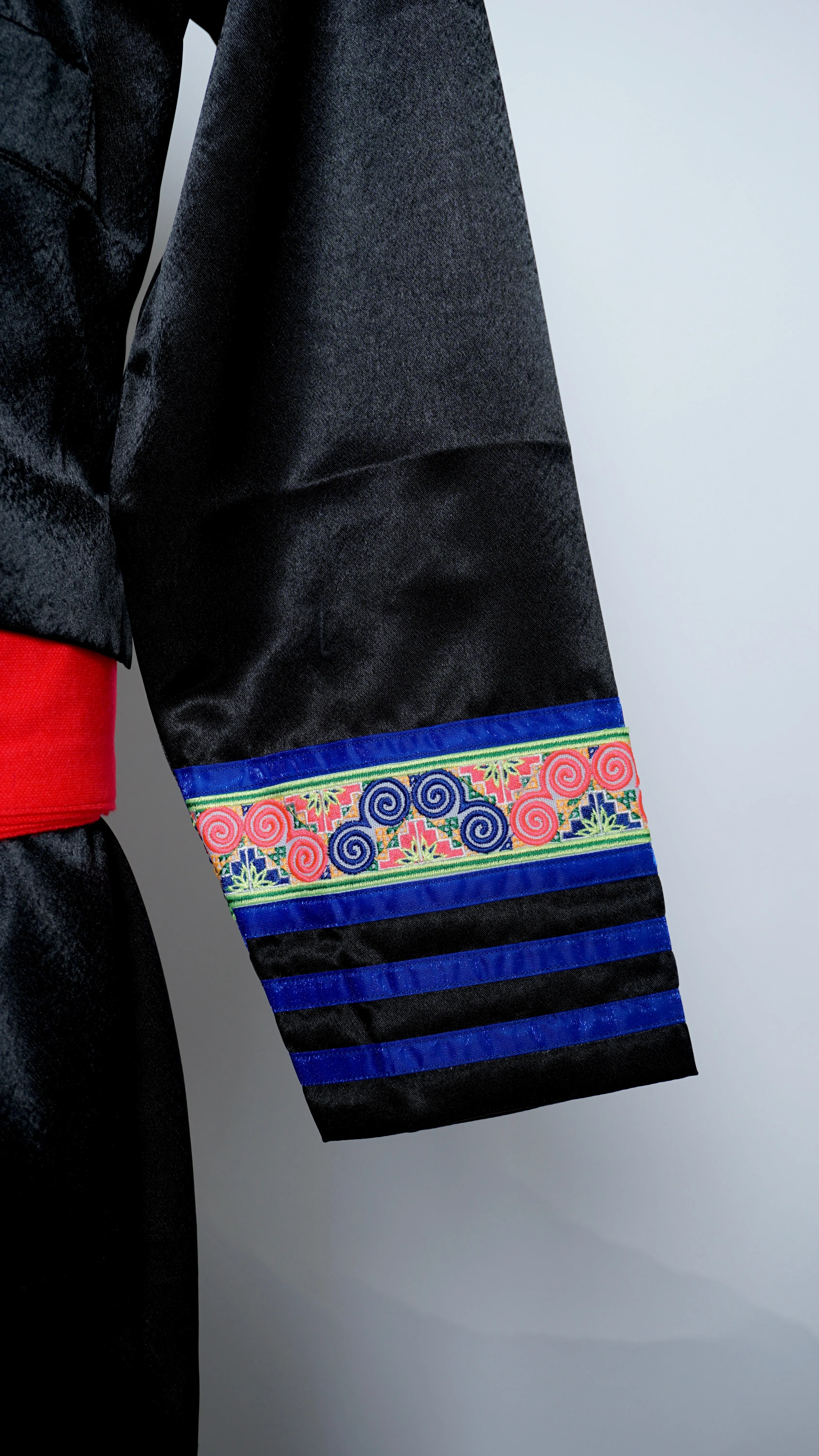 Men Hmong Txaij Set-Blue Trim