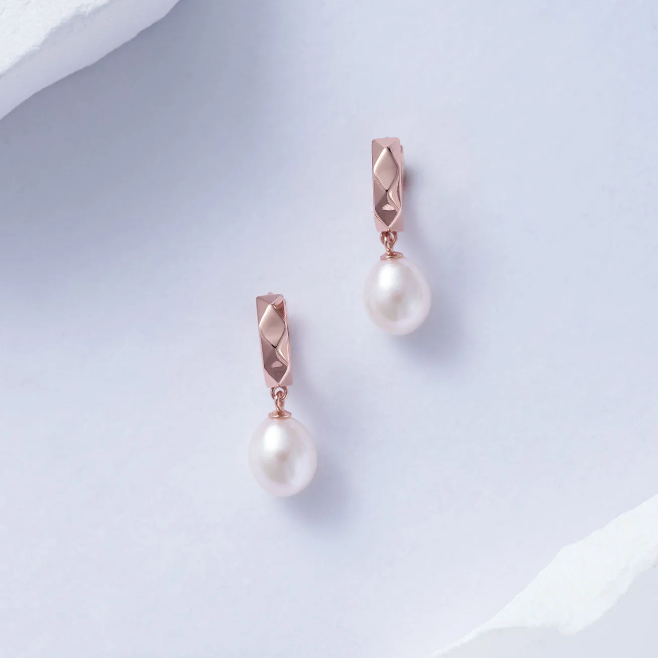 New Yorker Freshwater Pearl Earrings WE00351