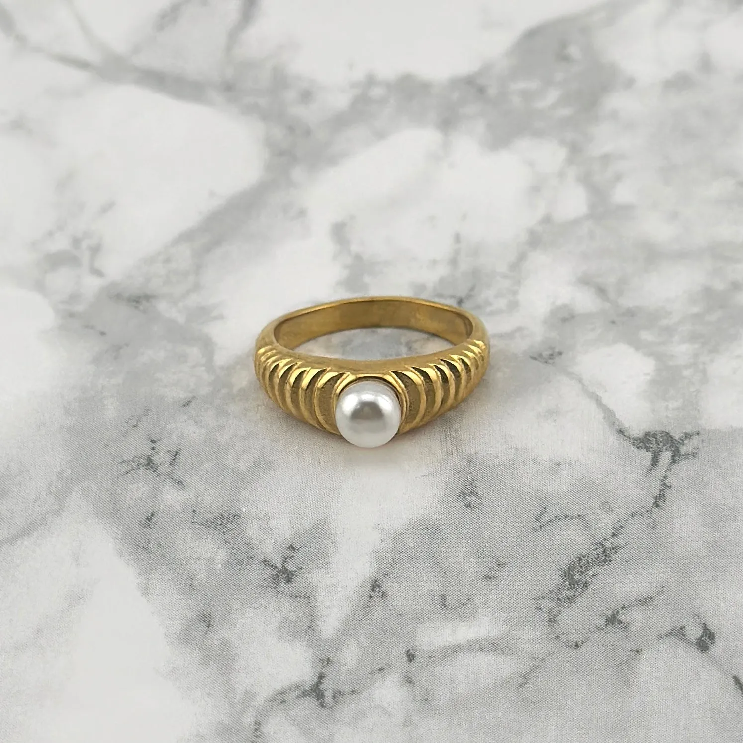 Pearl Carved Ring