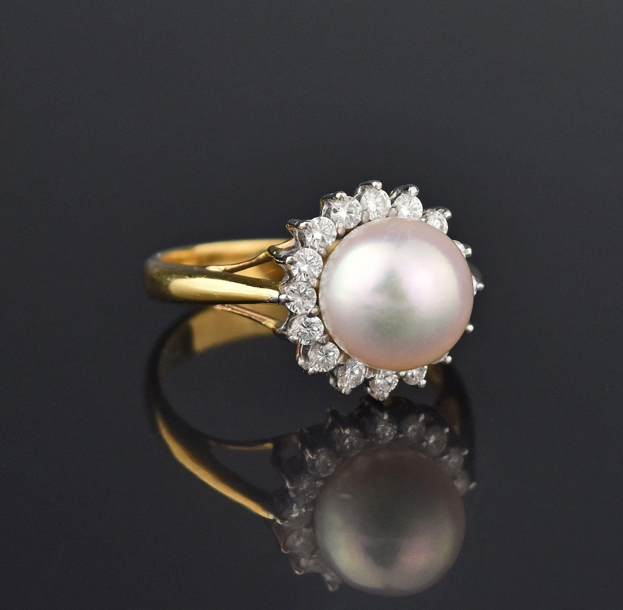 Retro 18K Gold Akoya Pearl Diamond Halo Ring