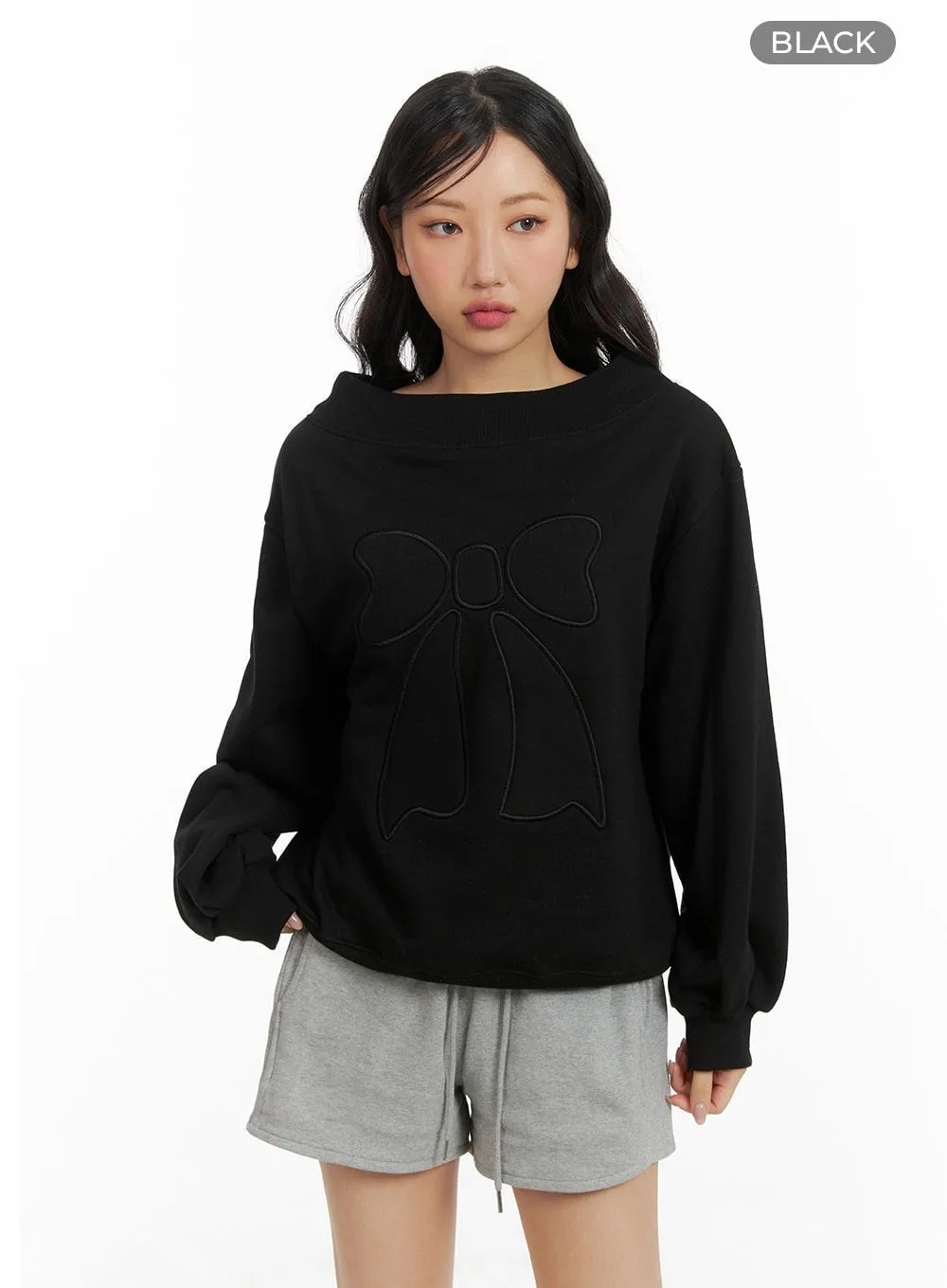 Ribbon Crewneck Sweatshirt CM420