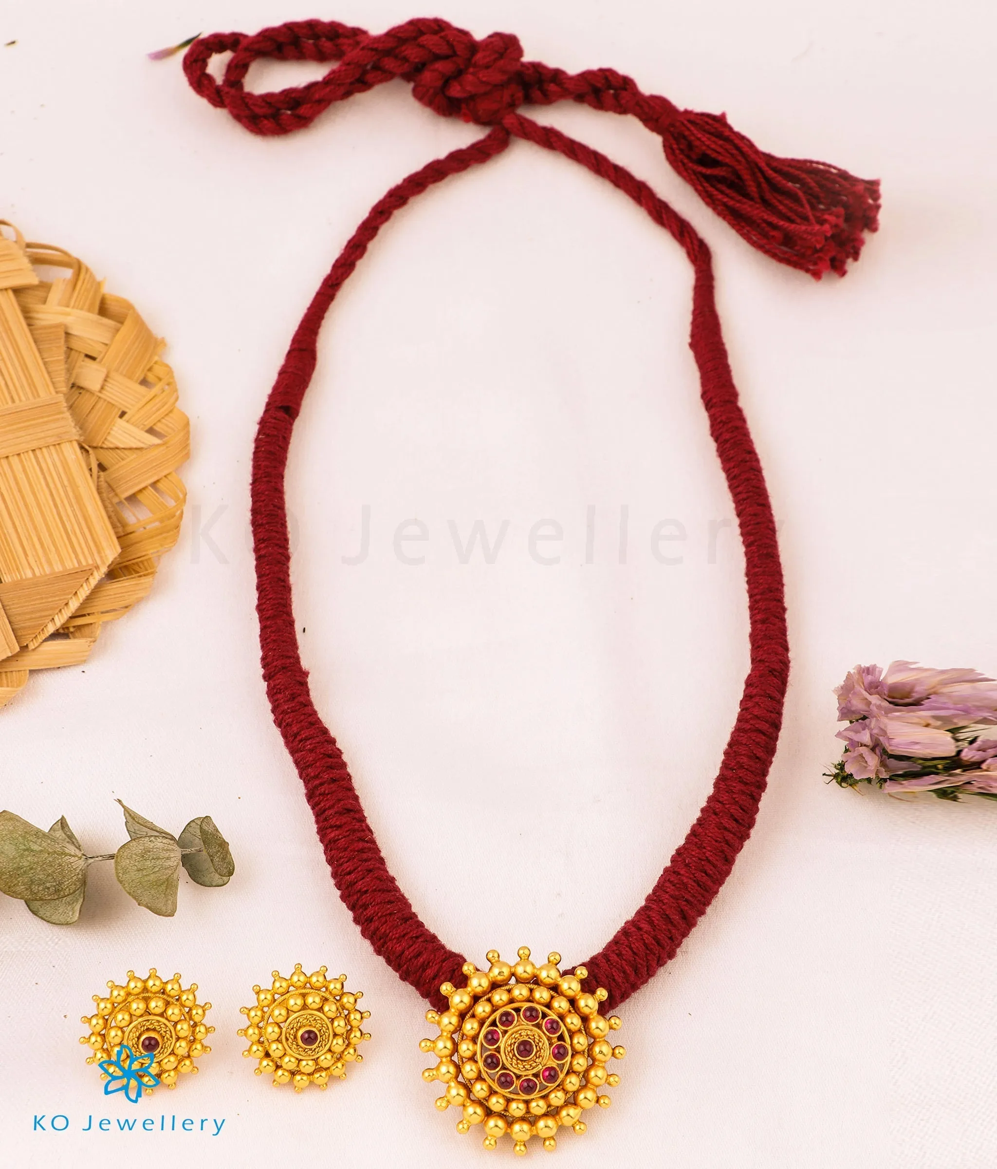 The Chakratiya Silver Thread Necklace (Maroon)